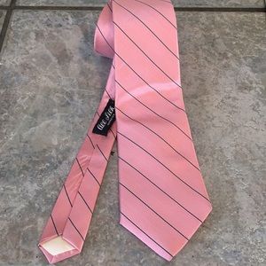💙4 for $20 Jacques Estier silk tie